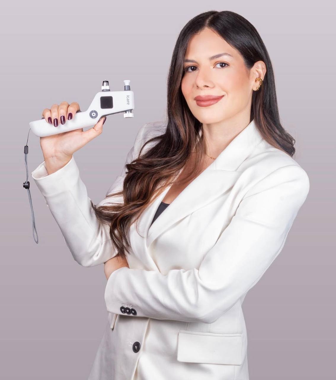 Dra. Mariana Luzardo - Oftalmóloga especialista en cirugía de cataratas, Caracas Venezuela